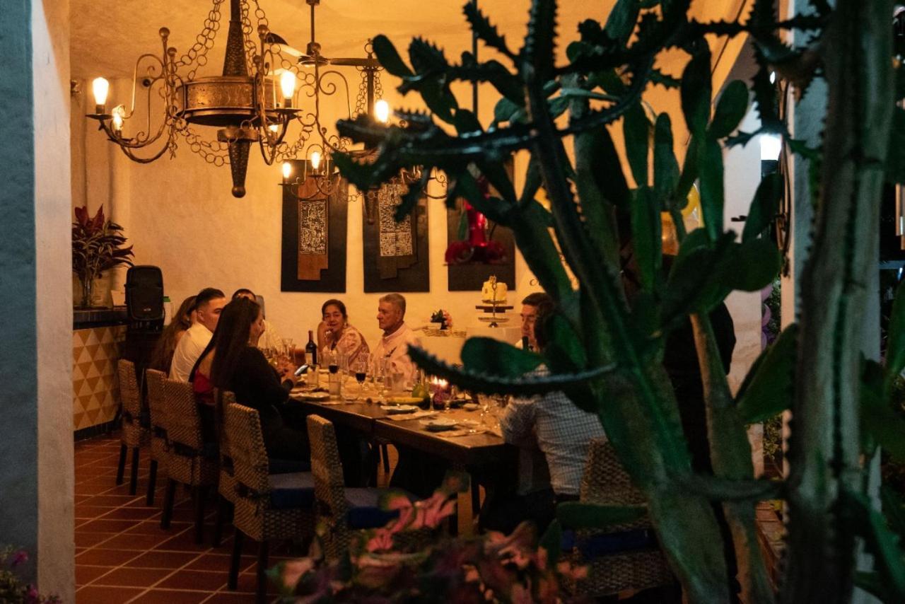 Hotel Casa Oliveros Ривера Экстерьер фото